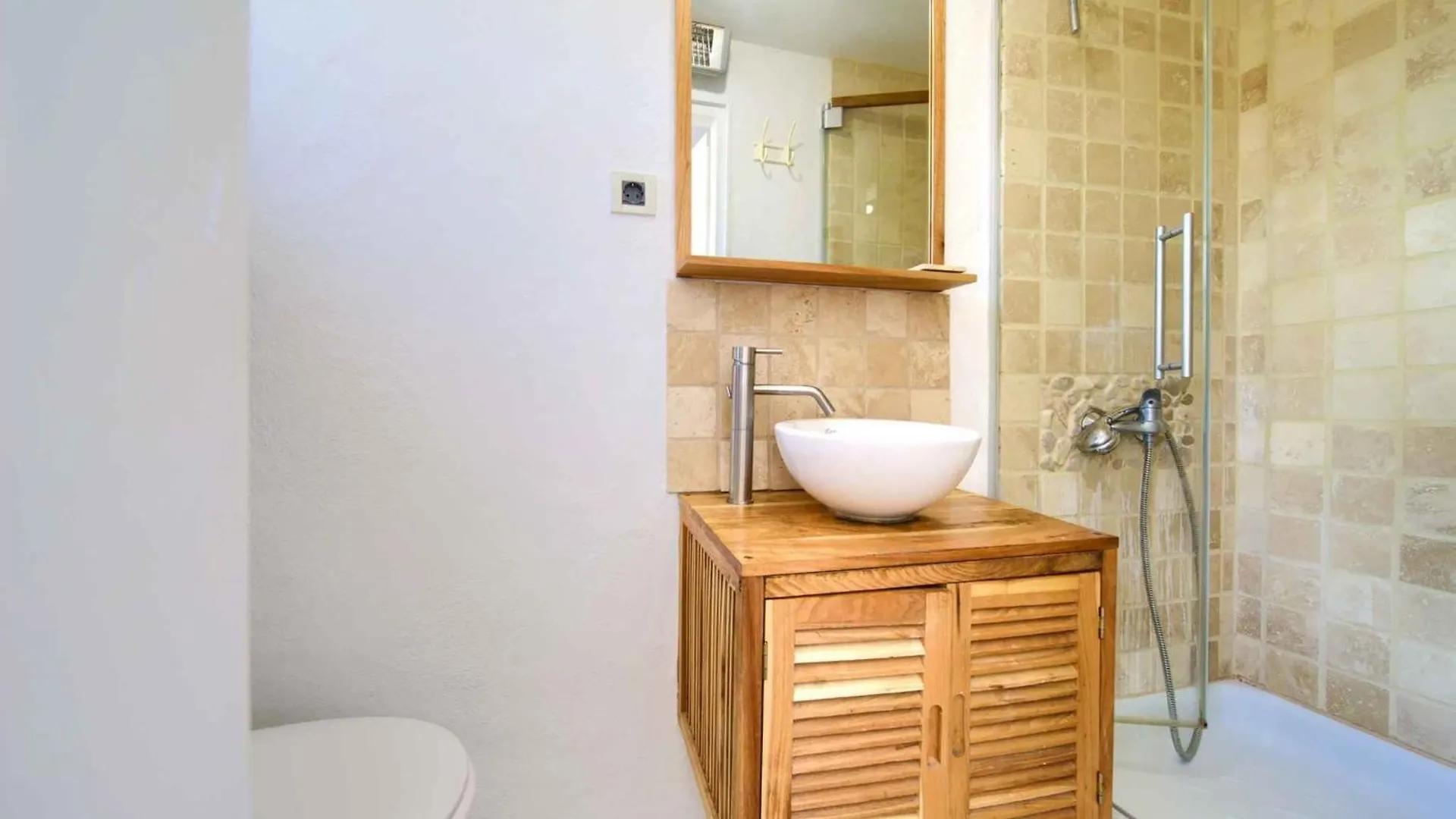 Apartment In Vrbnik - Insel Krk 45800  Vrbnik (Primorje-Gorski Kotar)
